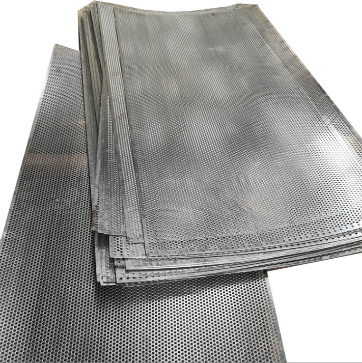 Export High Quality Low Carbon Steel Punching Hole Decorative Perforated Metal Mesh Sheet Plate For Fencing